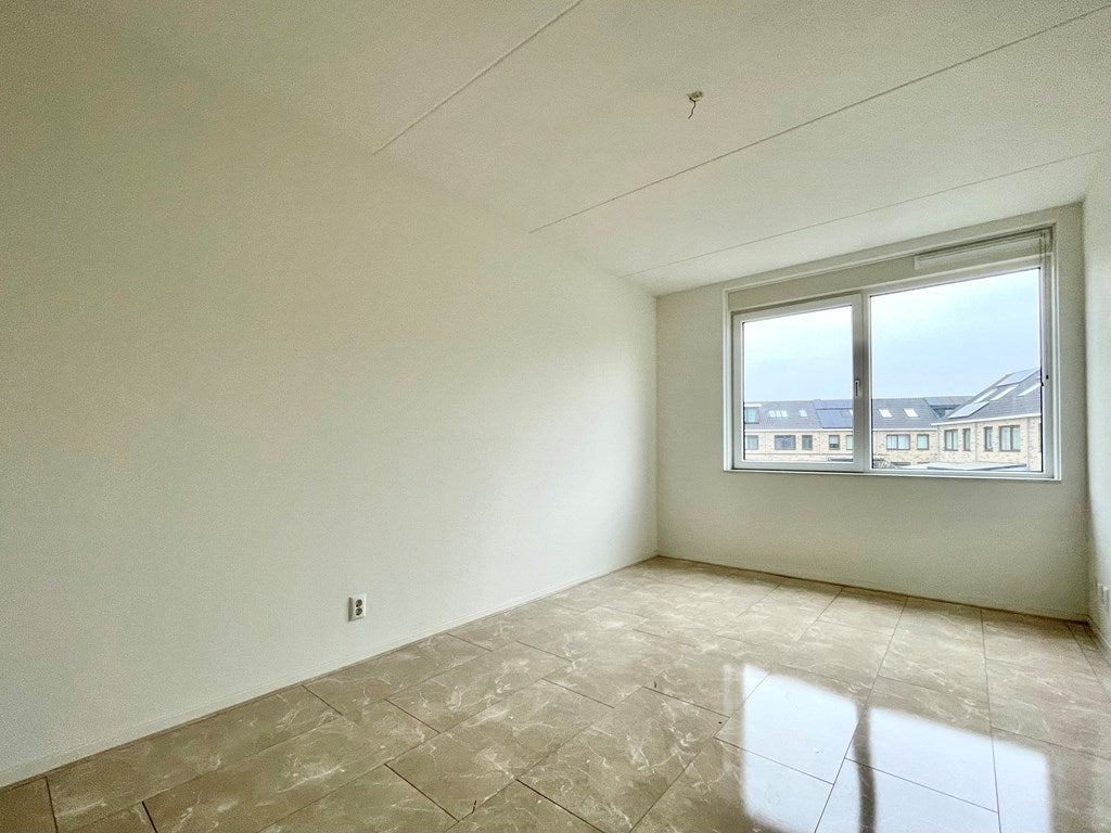 Tussenwoning te huur: Cornelia de Langeweg 41, 'S-Gravenhage