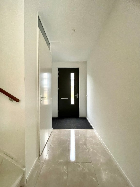 Tussenwoning te huur: Cornelia de Langeweg 41, 'S-Gravenhage