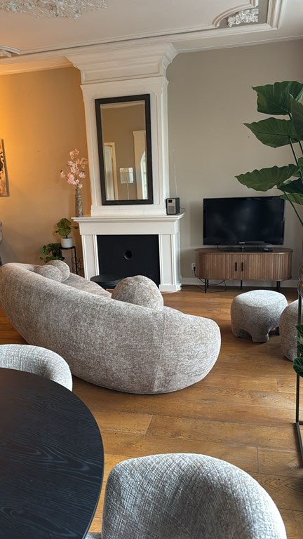 Woning te huur: Van Eeghenlaan, Amsterdam