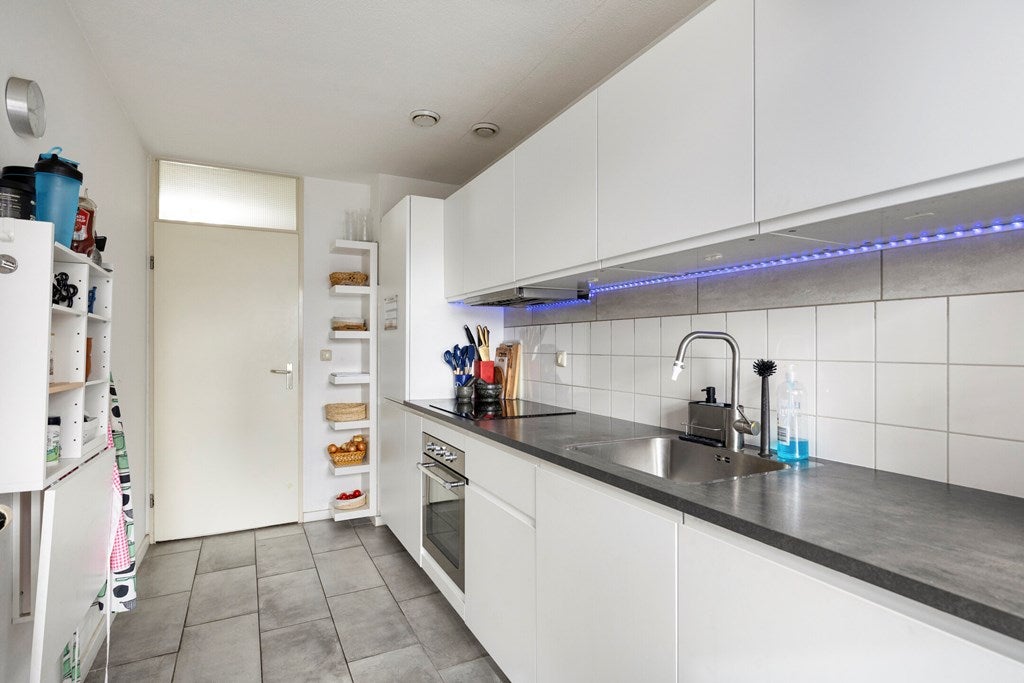 Appartement te koop: Messiaenplantsoen 102, Almere