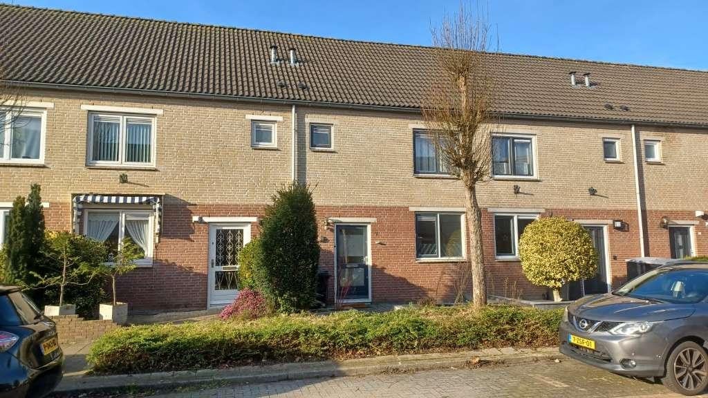 Te huur Huis Nat King Colestraat in Almere