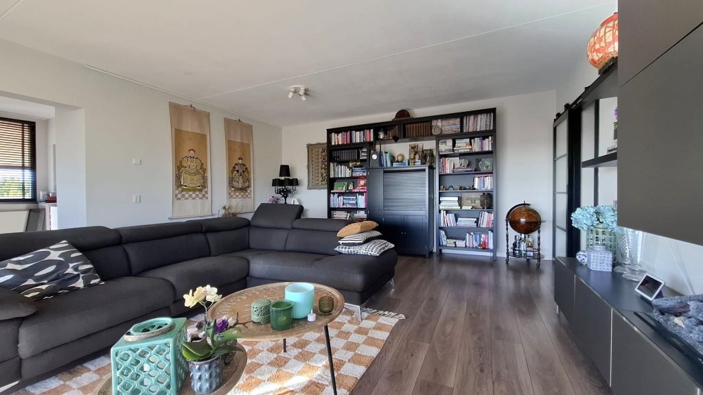 Woning te huur: Essenburg, Dordrecht