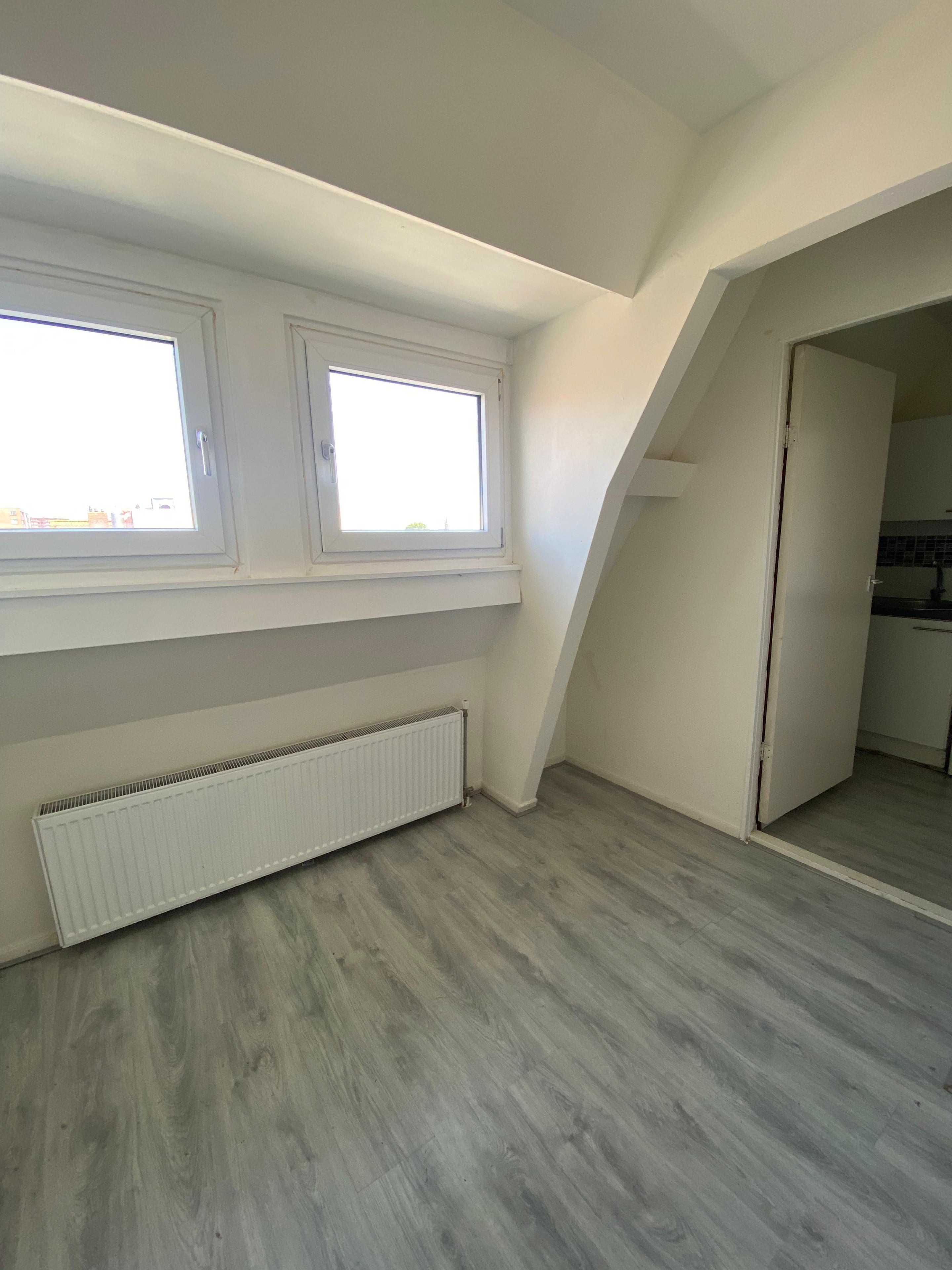 Appartement te huur: Ericastraat 11-02, Rotterdam
