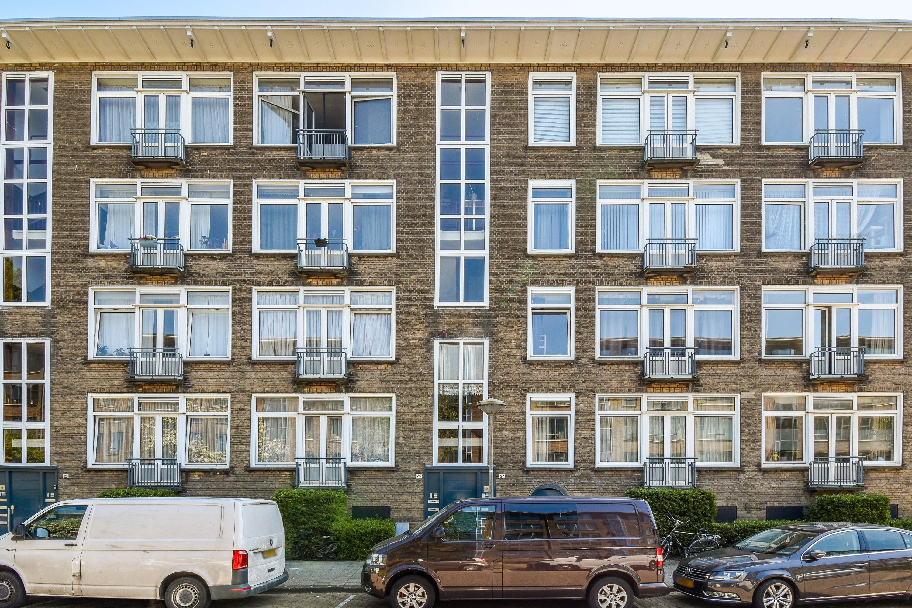Appartement Charlotte de Bourbonstraat 27 1 in Amsterdam
