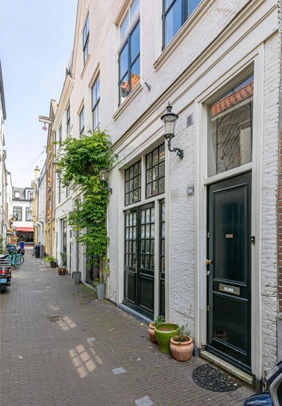 Te huur Huis Denneweg 22 in Den Haag