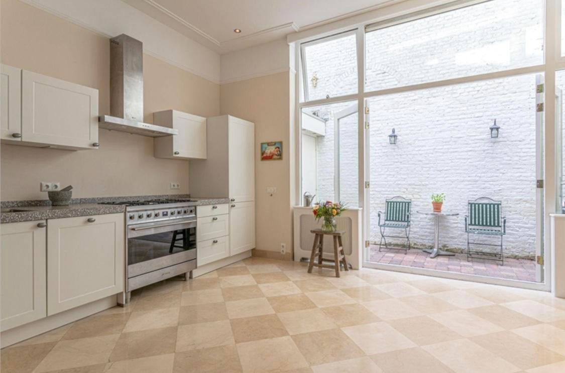 Te huur Huis Denneweg 22 in Den Haag