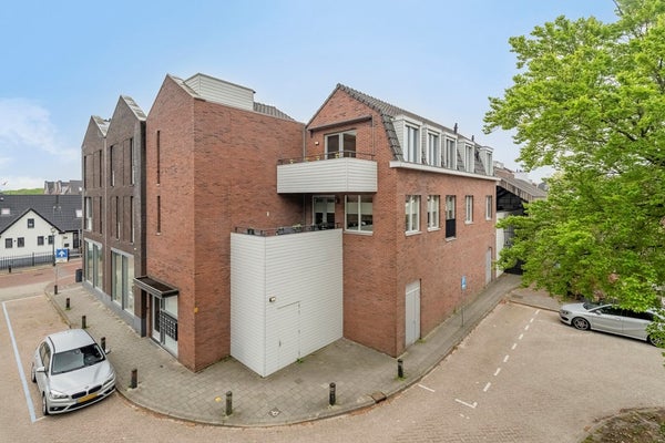 Schansplein 2 in Bunschoten-Spakenburg