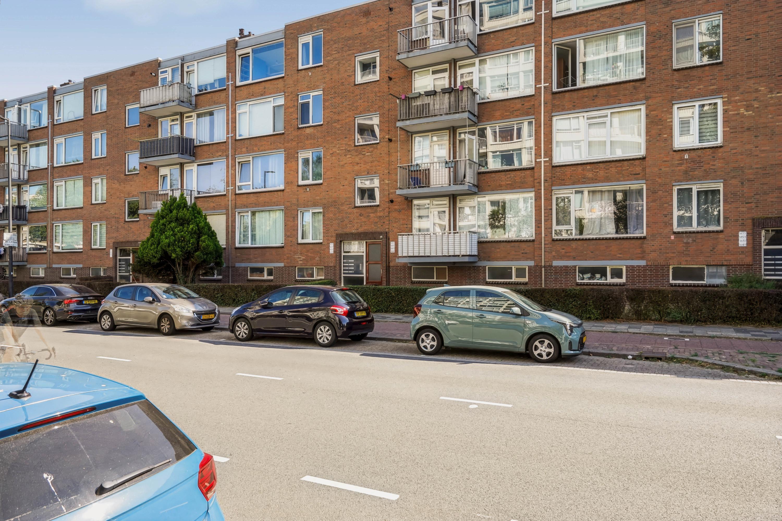 Appartement te koop: van Hogendorplaan 1639, Vlaardingen