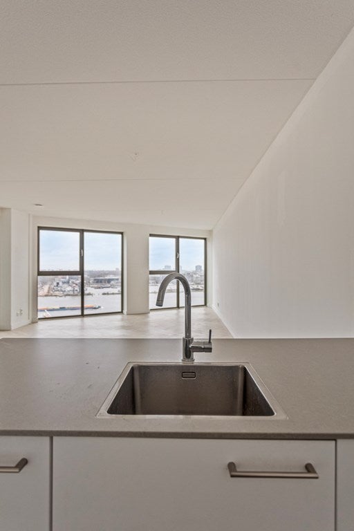Te huur Appartement Hellingbaan in Amsterdam