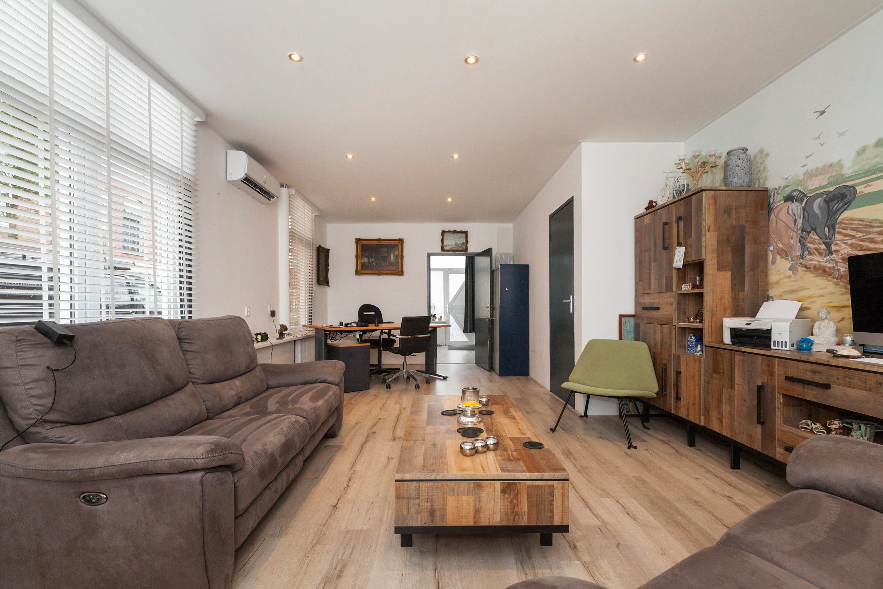 Woning te koop: Rozenburgerplein, Schiedam