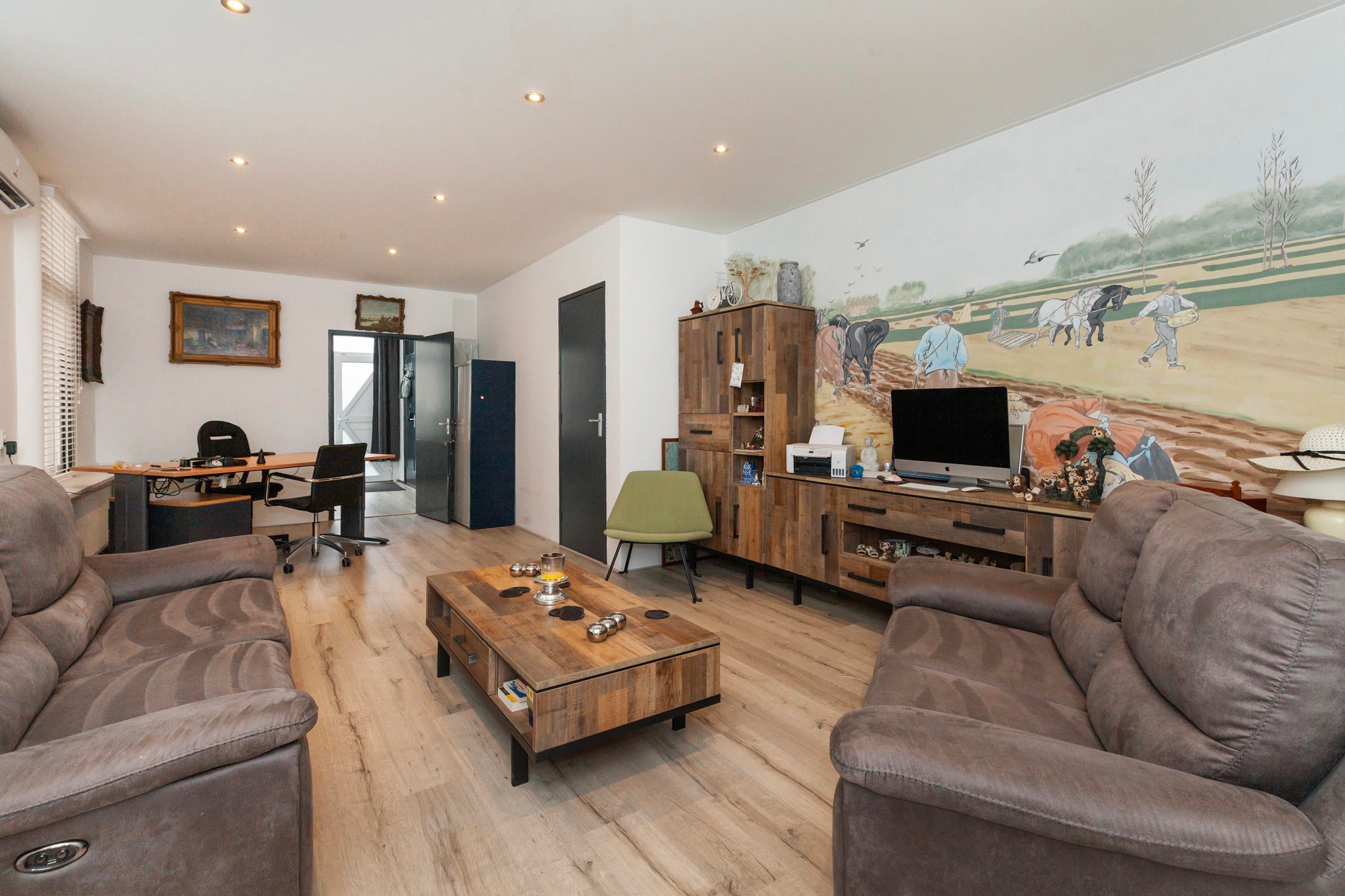Woning te koop: Rozenburgerplein, Schiedam
