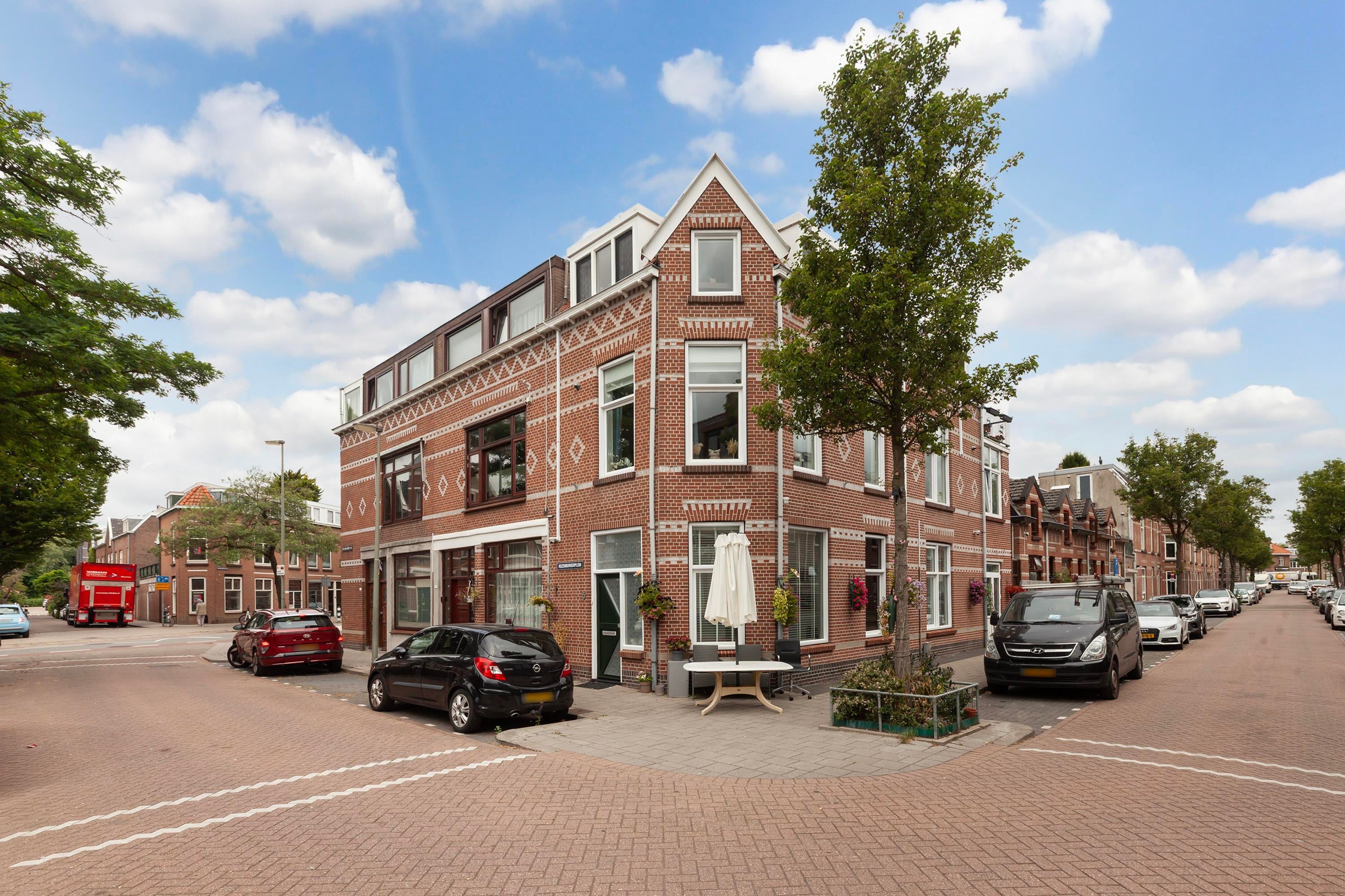 Woning te koop: Rozenburgerplein, Schiedam