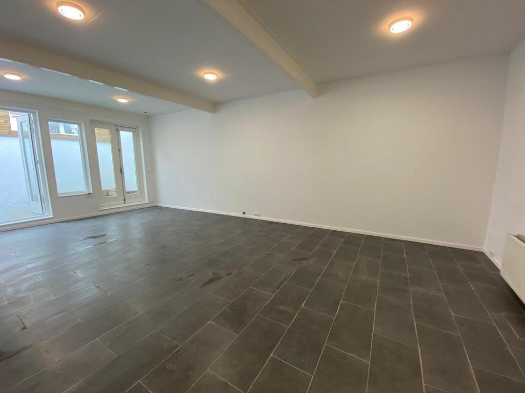 Appartement te huur: Oeverstraat, Leeuwarden