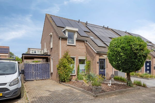 Buizerdhorst 7 in Roermond