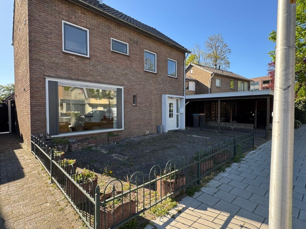Enschede – 7532AR