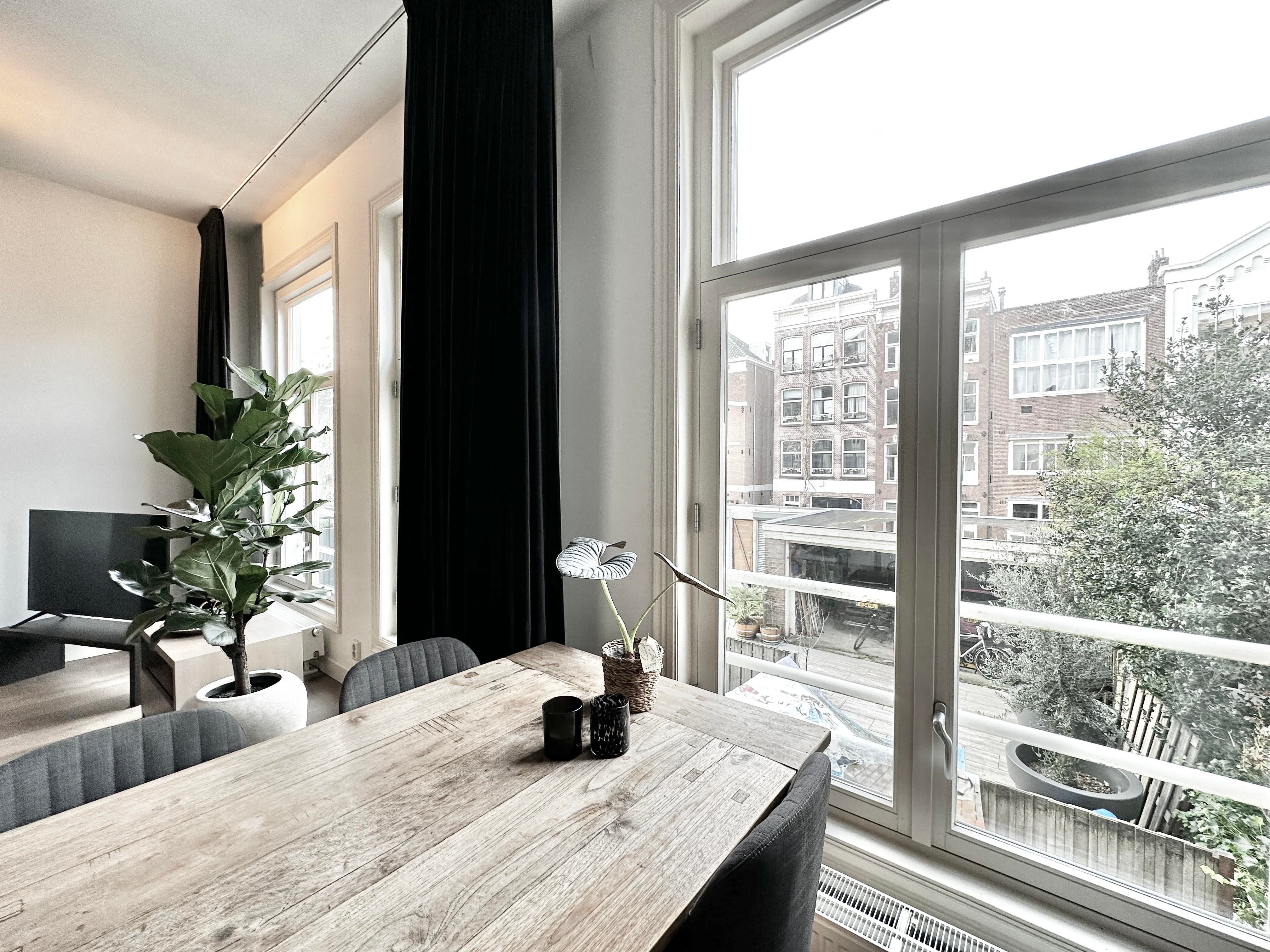 Te huur Appartement Sarphatistraat in Amsterdam