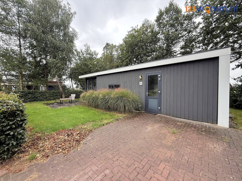 Huis Weperpolder in Oosterwolde