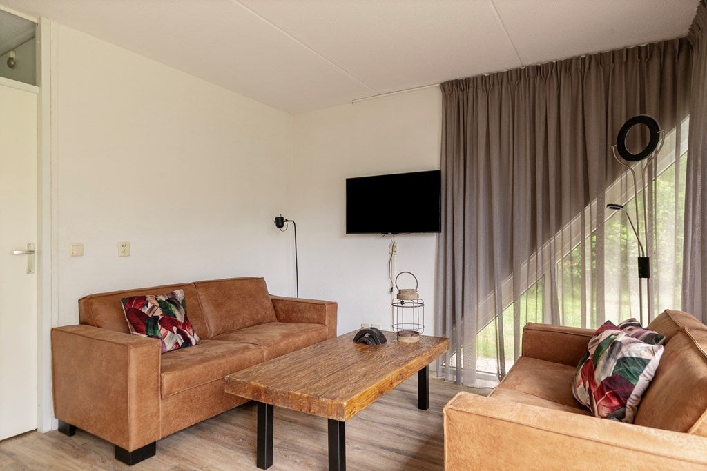 Vrijstaande woning te koop: Paviljoenweg 2H83, Wedde