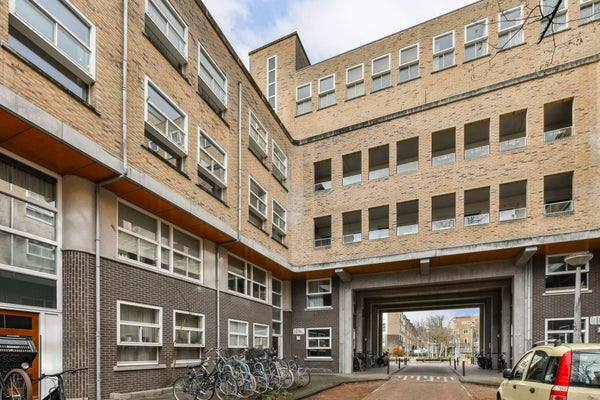 Appartement Meerhuizenstraat 11 P in Amsterdam