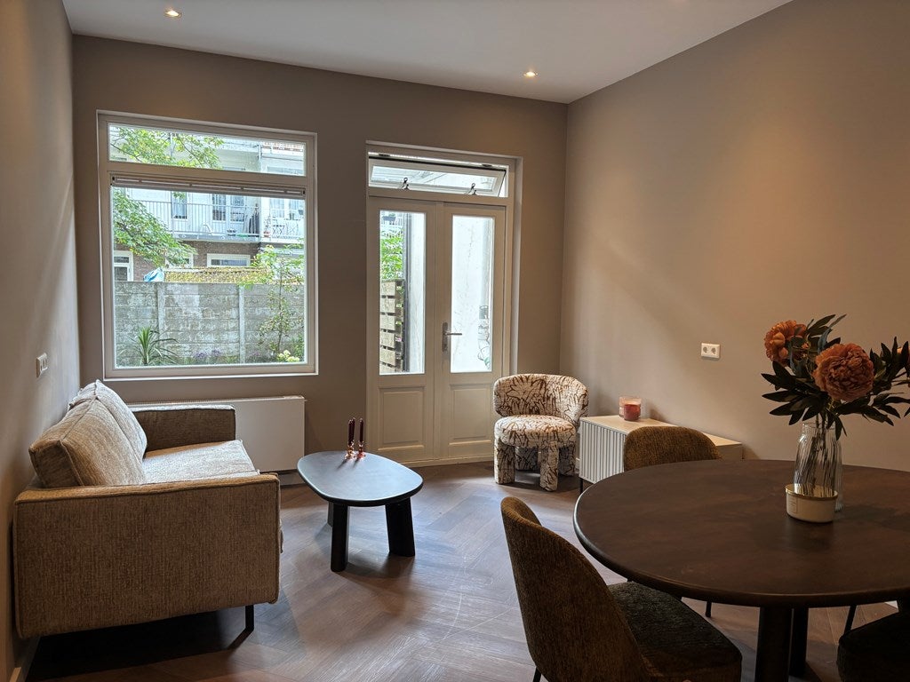 Te huur Appartement Aalsmeerweg in Amsterdam