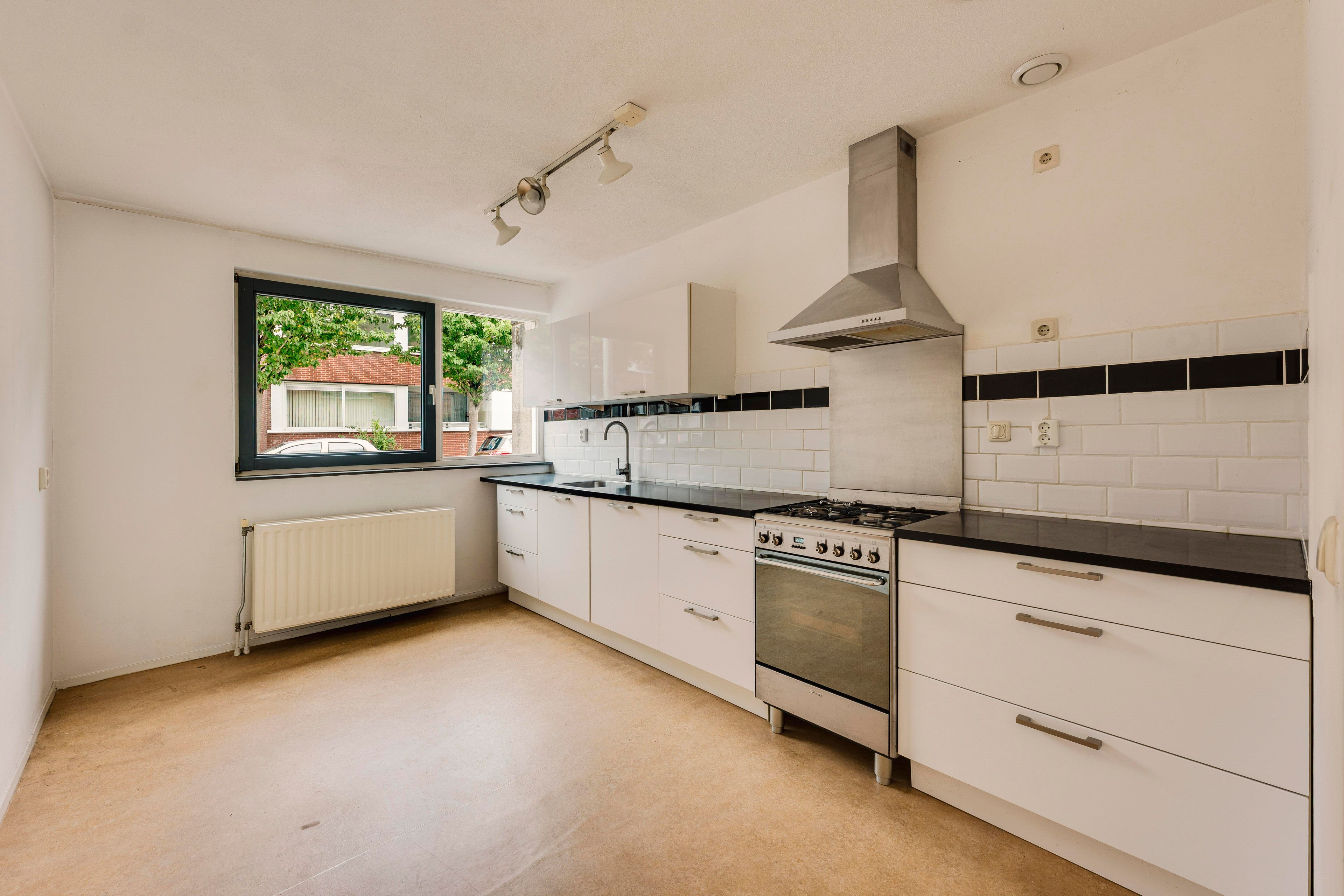 Appartement te koop: Van Abbestraat 80, Amsterdam