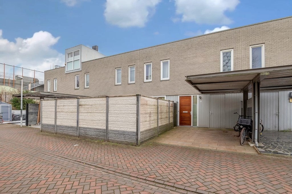 Eliza van Calcarstraat