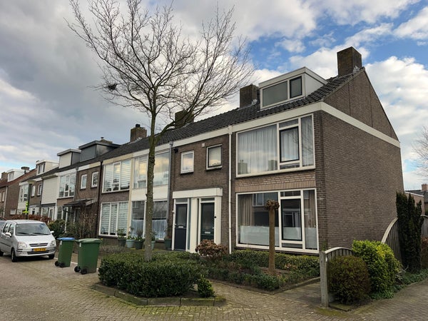 Casa Arnold van Leuvenstraat a Teteringen