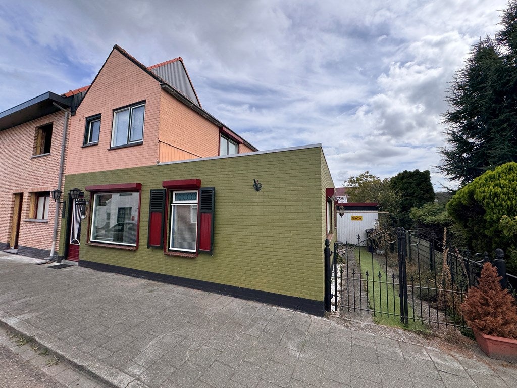 Huis Groenendijk 109 in Kloosterzande