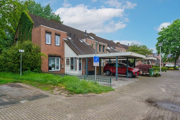 Huis Jan de Withof 90 in Helmond