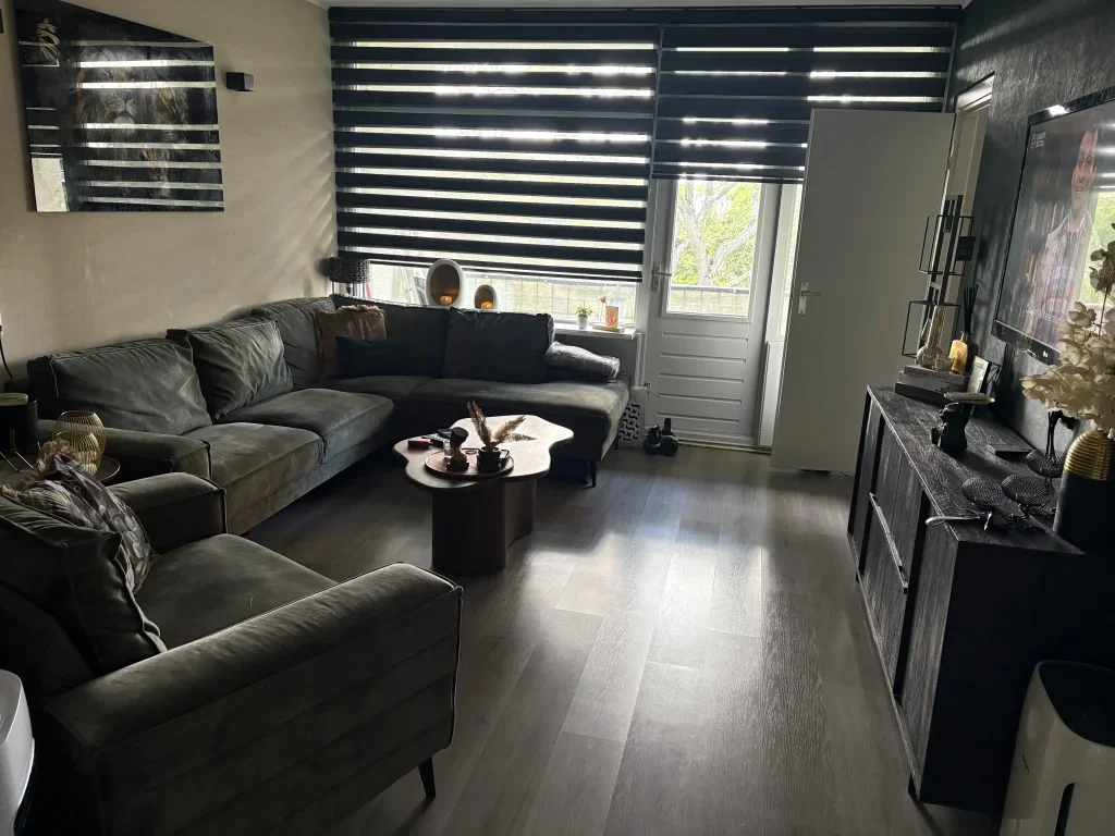 Appartement aan de Schakelweg in Hoogvliet Rotterdam