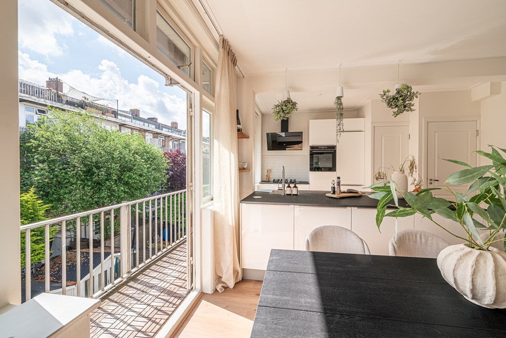 Appartement te koop: Woestduinstraat 107-2, Amsterdam