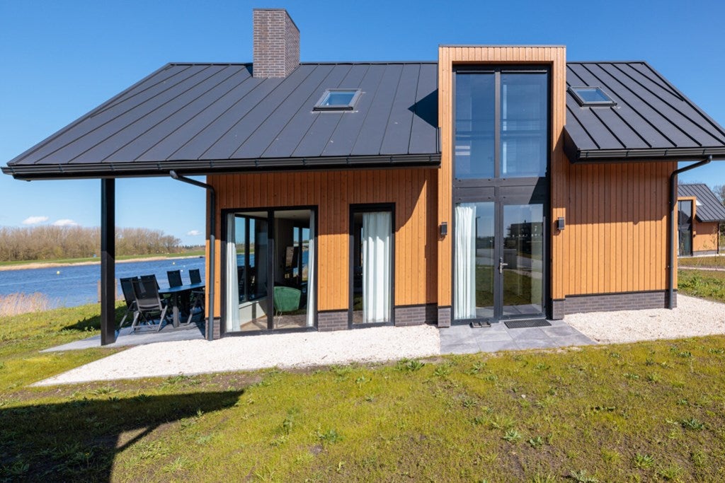 Vrijstaande woning te koop: Reeveweg 154, Kampen