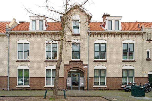 Appartement Laakweg in Den Haag