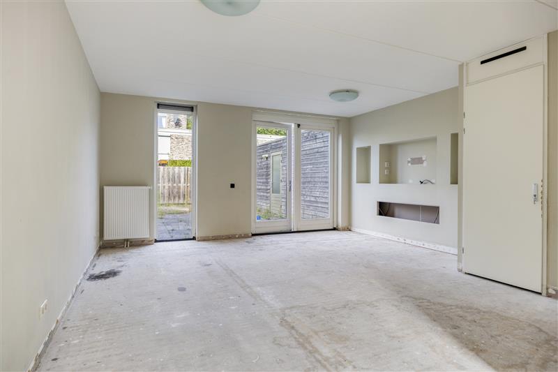 Tussenwoning te koop: Warschaustraat 18, Haarlem