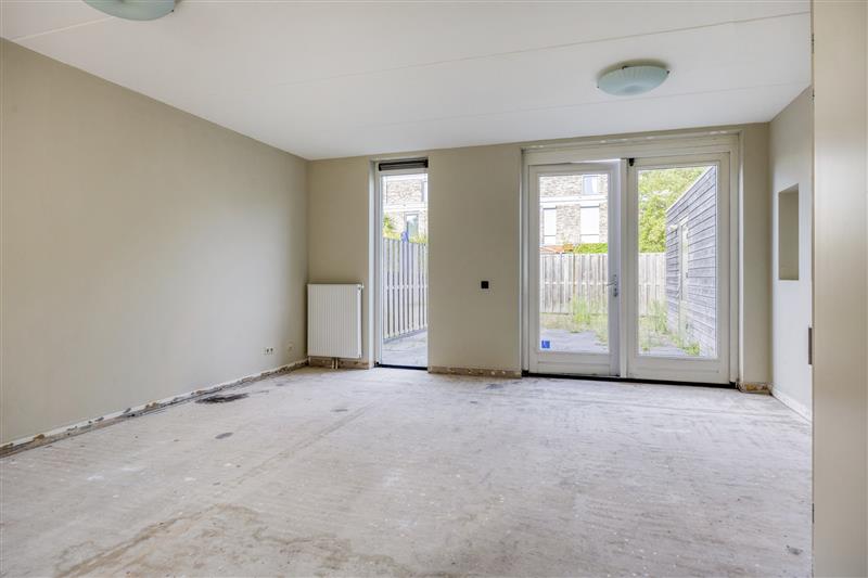 Tussenwoning te koop: Warschaustraat 18, Haarlem