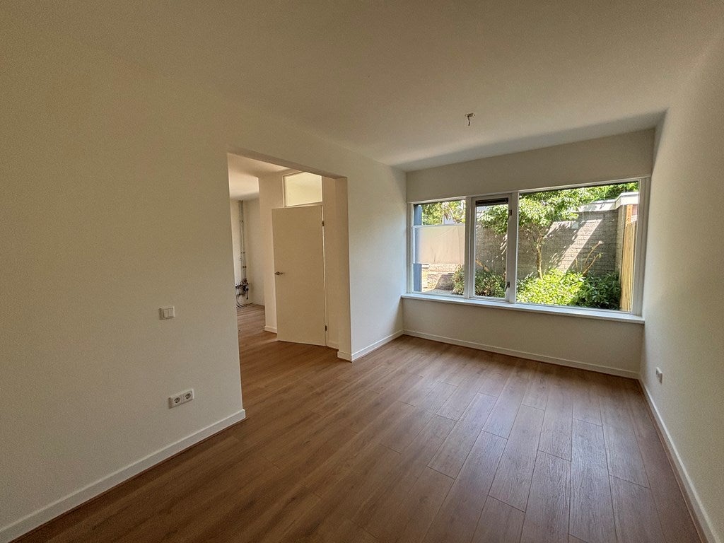 Hoekwoning te koop: Pallasstraat 69, Emmeloord