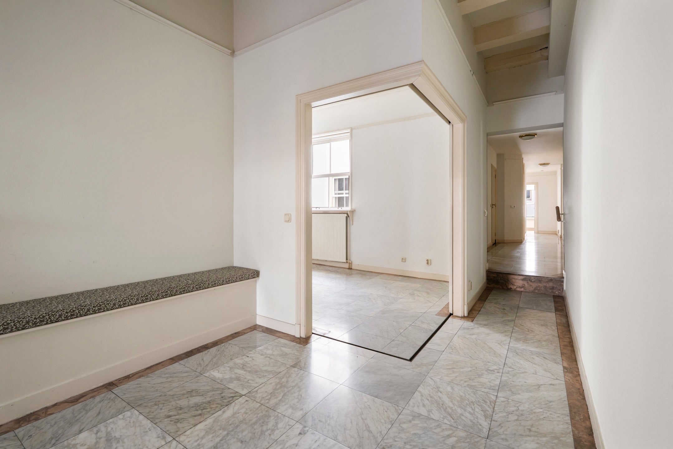 Appartement te huur: Kloveniersburgwal 77D, Amsterdam