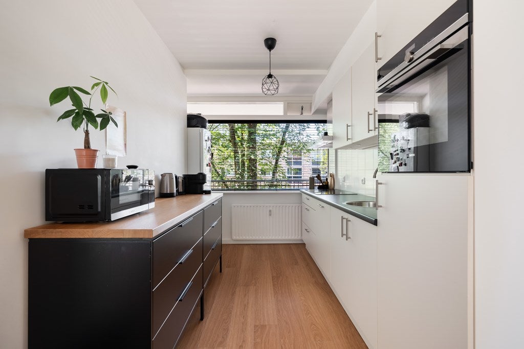 Appartement te koop: Engelandlaan 582, Haarlem