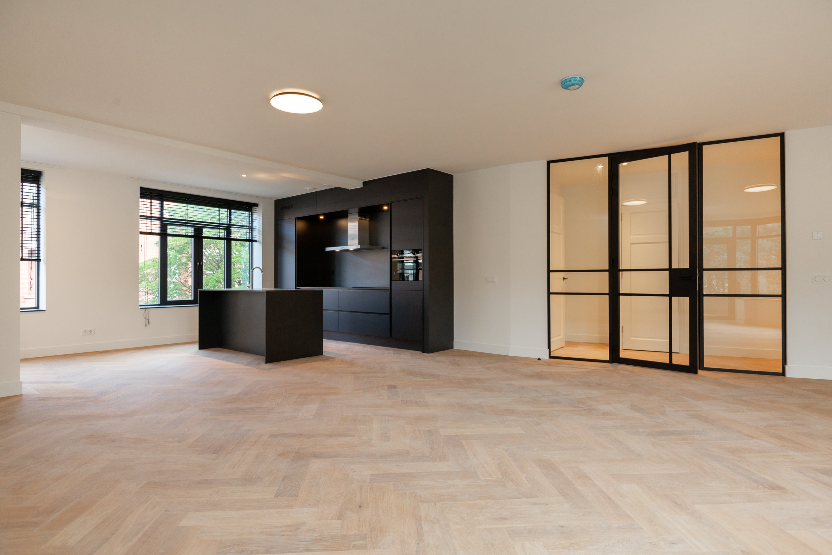 Flat Van Stolkweg 14