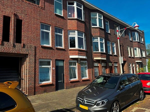 Blaricumseplein 8 in Den Haag