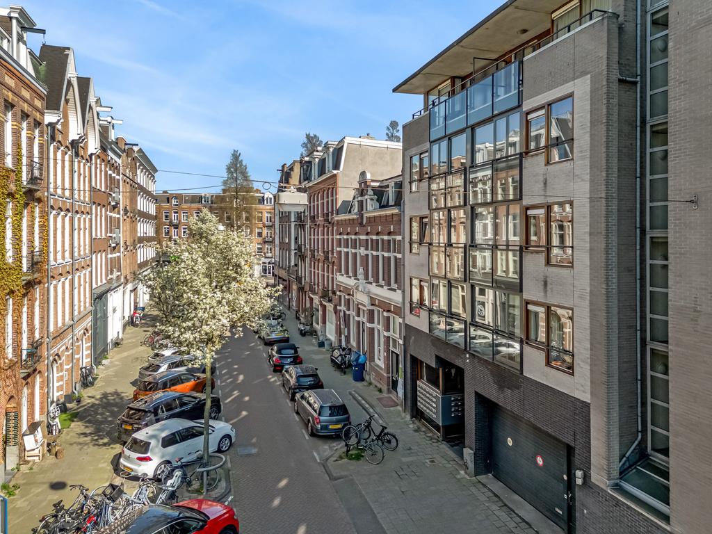 Flat Ter Haarstraat 17 B