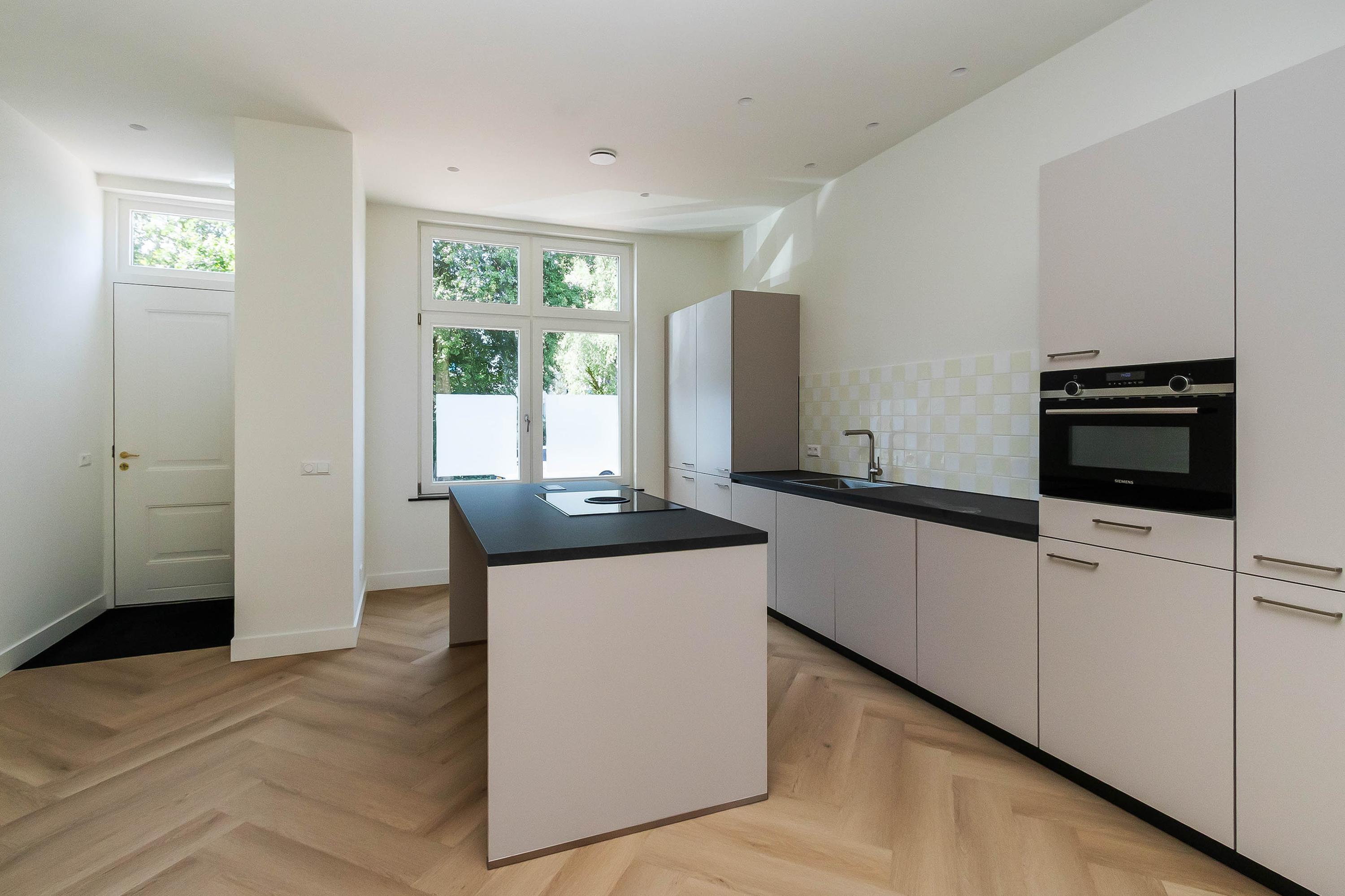 Tussenwoning te huur: Beresteinseweg 4, Hilversum
