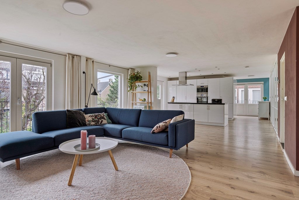 Hoekwoning te koop: Loevestein 7A, Leiderdorp