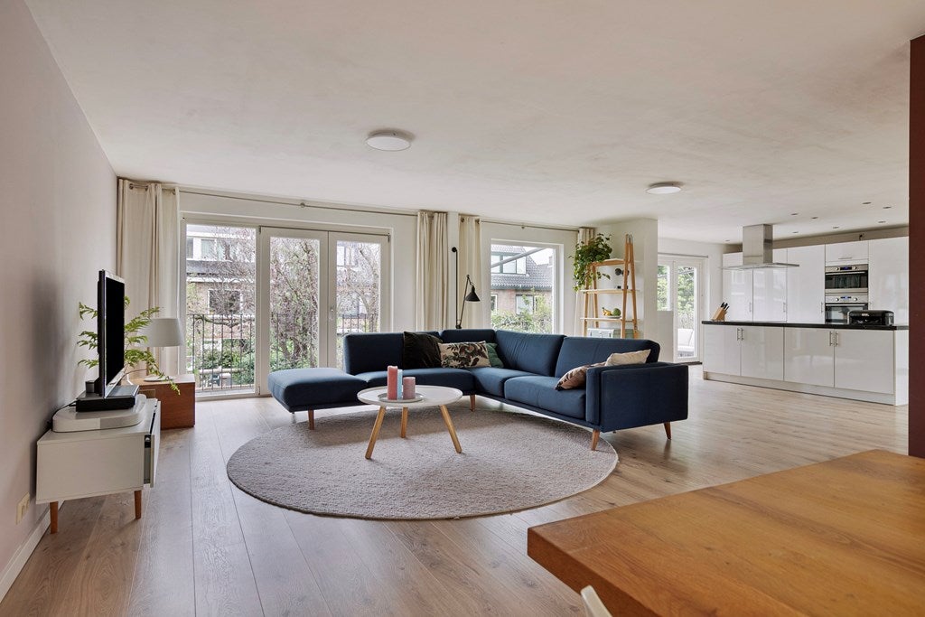 Hoekwoning te koop: Loevestein 7A, Leiderdorp