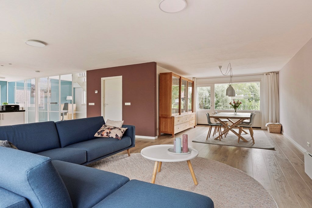 Hoekwoning te koop: Loevestein 7A, Leiderdorp