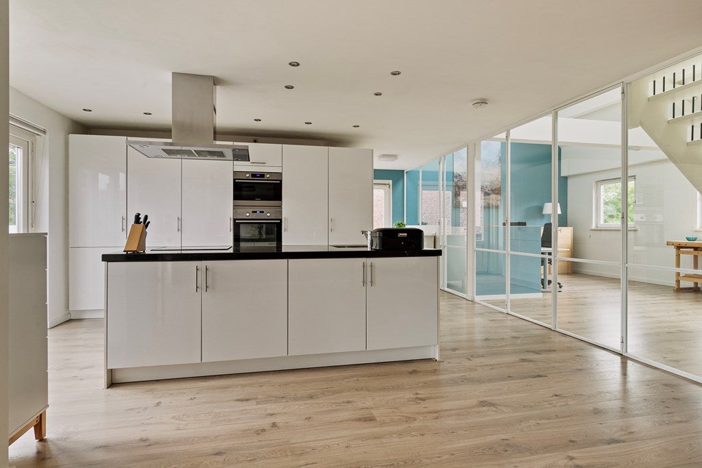 Hoekwoning te koop: Loevestein 7A, Leiderdorp