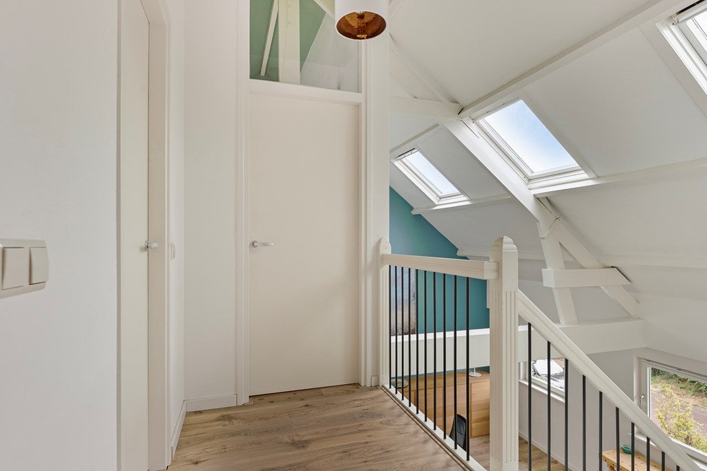 Hoekwoning te koop: Loevestein 7A, Leiderdorp