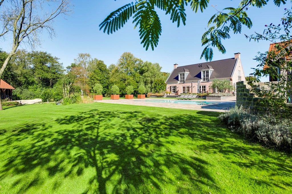 Vrijstaande woning te koop: Kruispeelweg 17, Weert