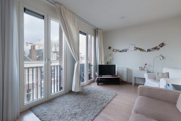 Appartement Eerste Schinkelstraat in Amsterdam