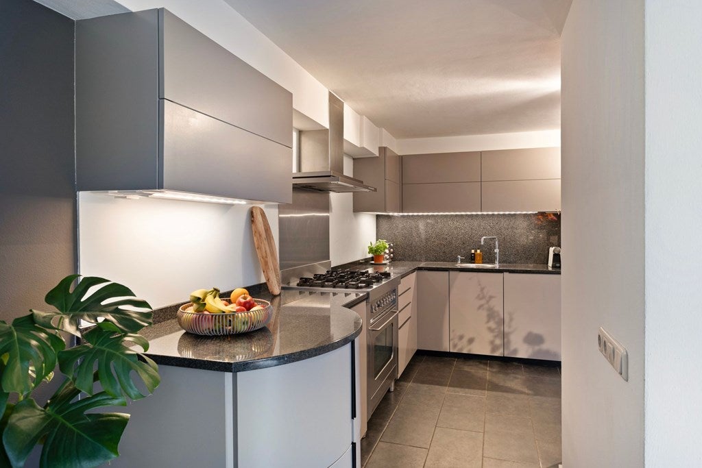Tussenwoning te koop: Gaspeldoornlaan 1A, Valkenswaard